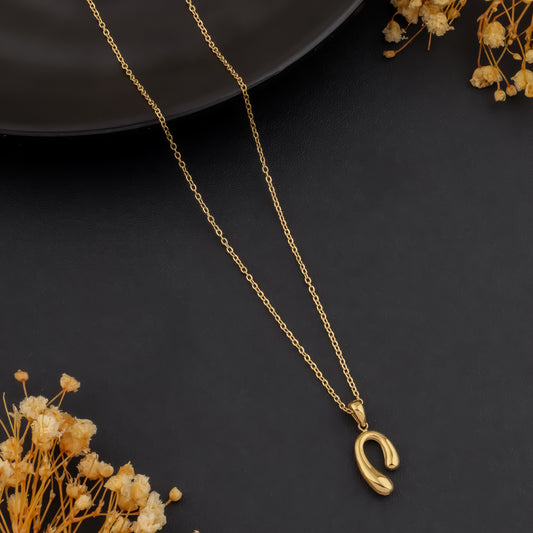 Golden Arc – Timeless Curve Necklace