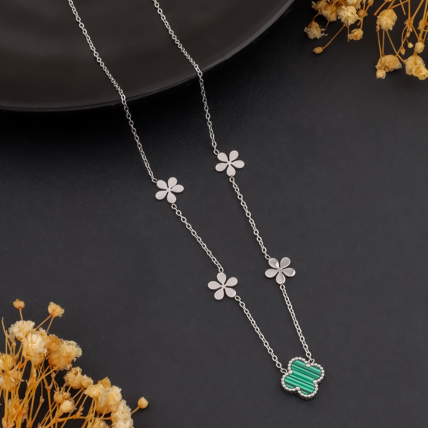 Cloverette – Silver Bloom Necklace