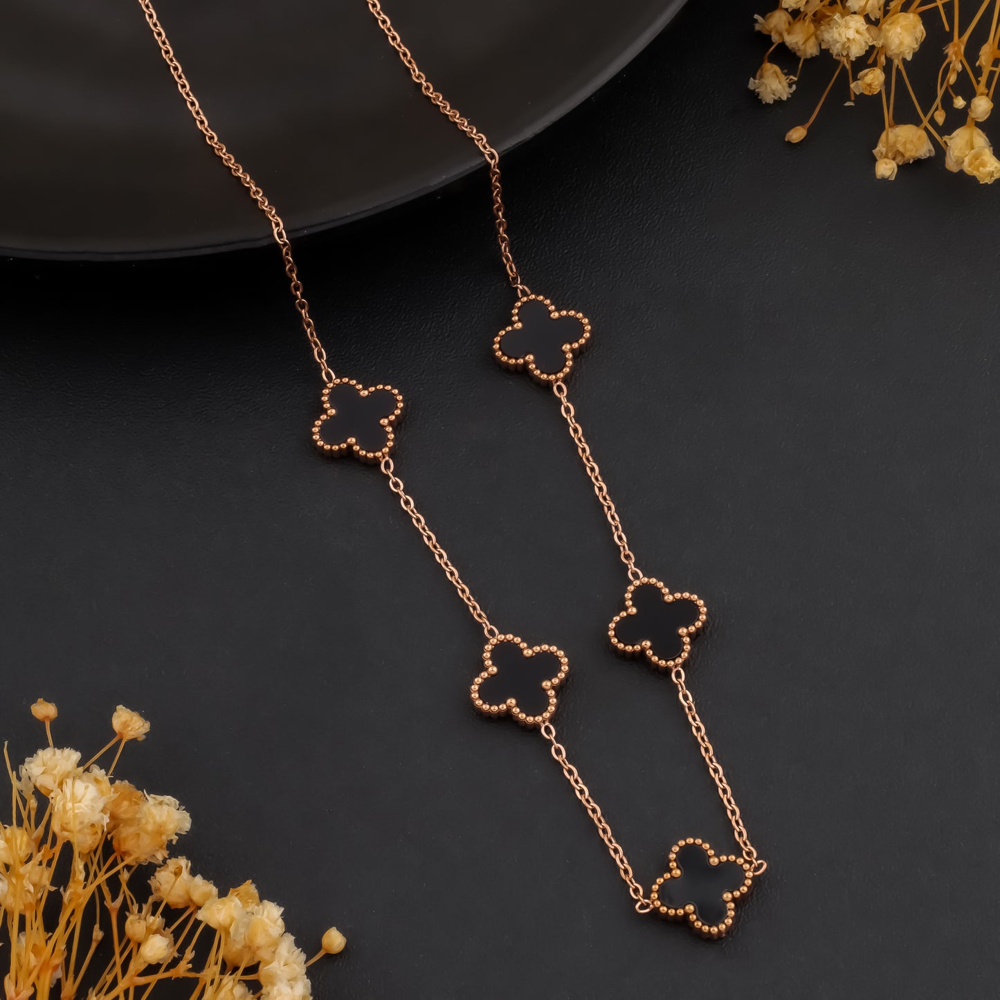 Rosé Clover – Charm Chain Necklace