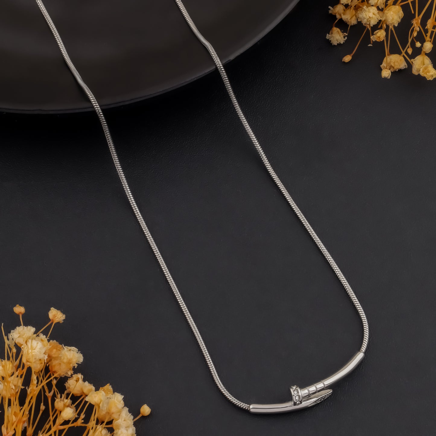 Silver Clasp – Minimal Nail Necklace