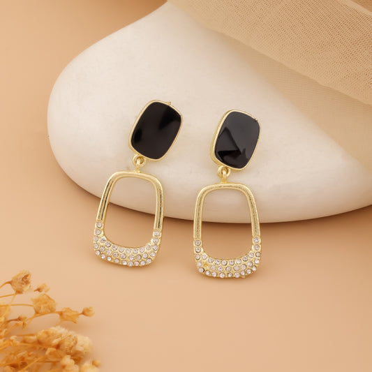 Noirglint – Elegant Drop Earrings