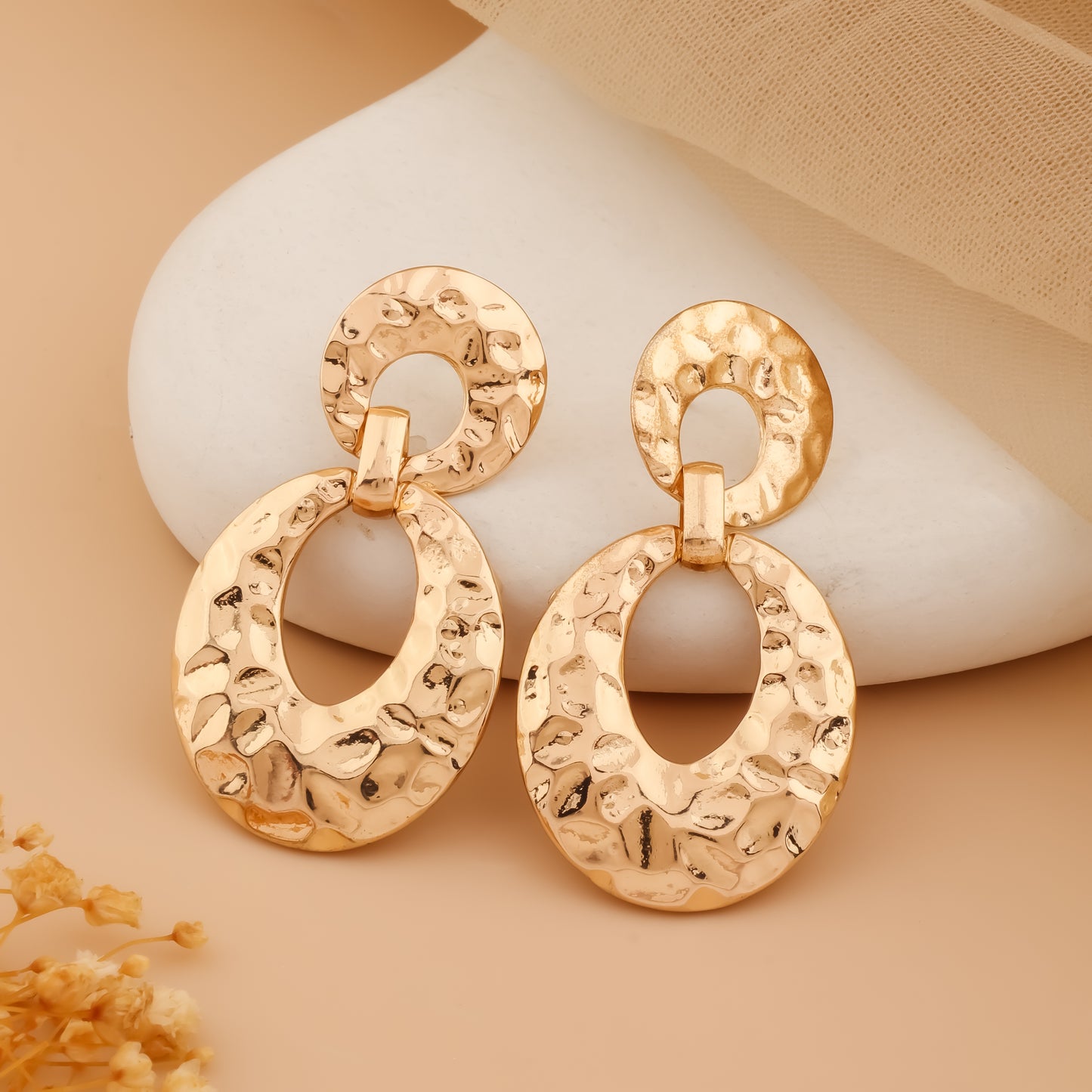Solmera – Handcrafted Hammered Drop Earrings