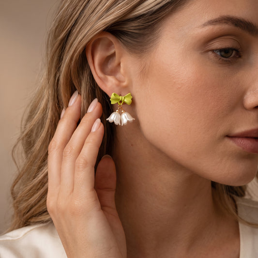 LumiLily – Floral Drop Earrings