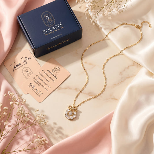 Golden Grace – Crystal Bow Circle Necklace