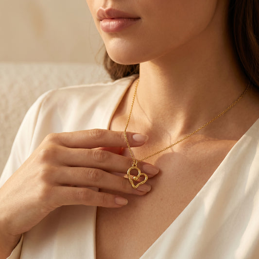 Golden Pulse – Sculpted Heart Necklace