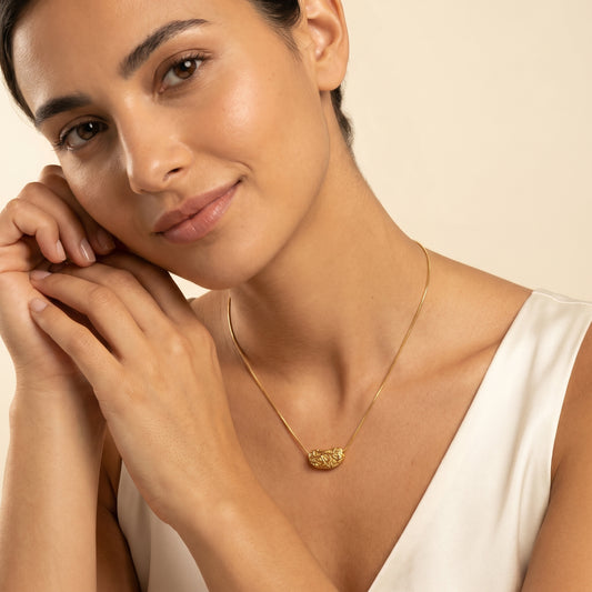Golden Muse – Engraved Pendant Necklace