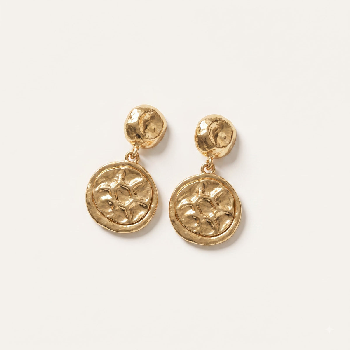 Orabella – Sculpted Drop Earrings
