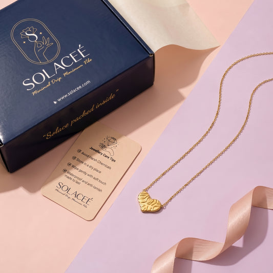 Everyday Heart – Gold Charm Necklace