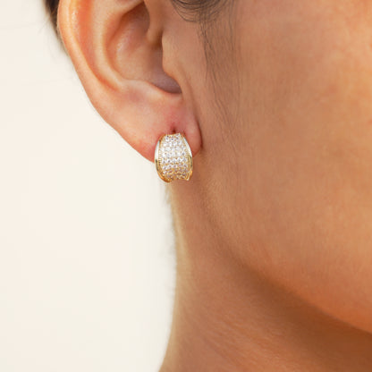 Dahyun – Pavé Circle Stud Earrings