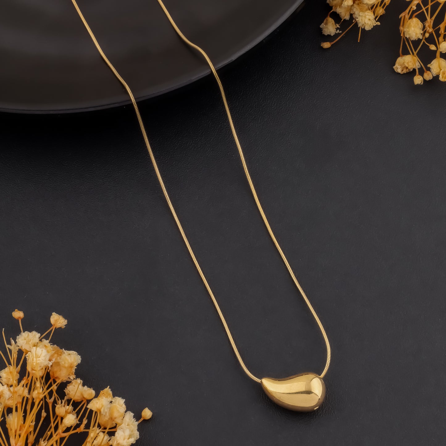 Aqualia – Smooth Drop Necklace