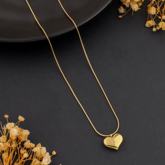 Boldheart – Statement Gold Heart Necklace