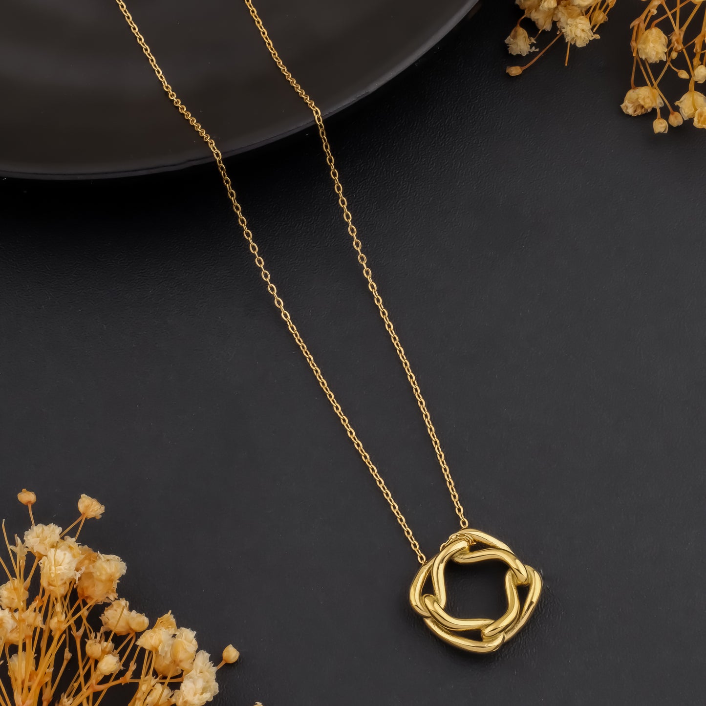 Waveline – Abstract Link Necklace