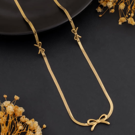 TrioCharm – Triple Bow Necklace