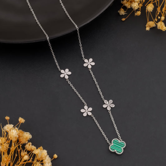 Cloverette – Silver Bloom Necklace
