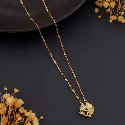 Heartbound – Magnetic Clover Heart Necklace