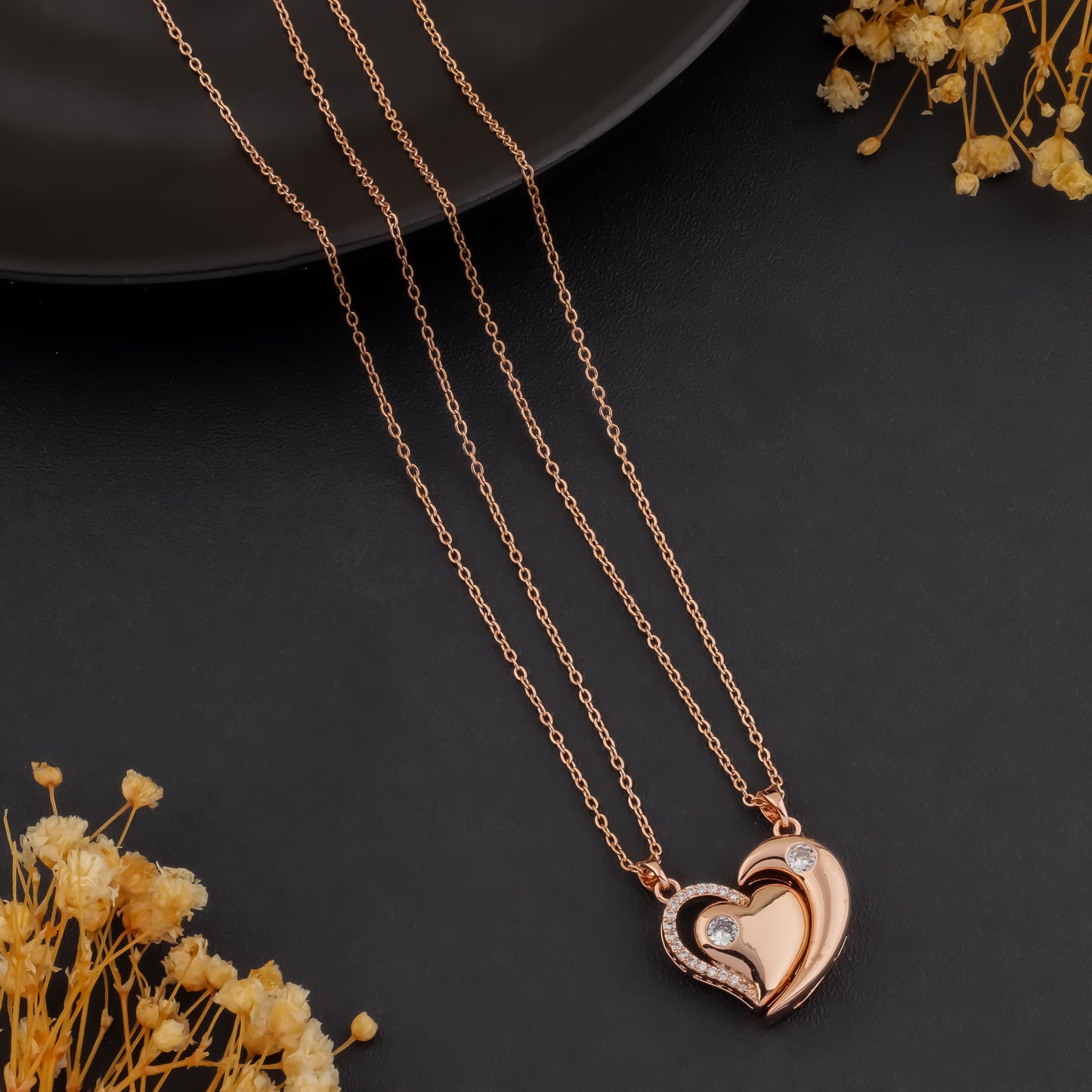 HeartSnap – Magnetic Couple Necklace