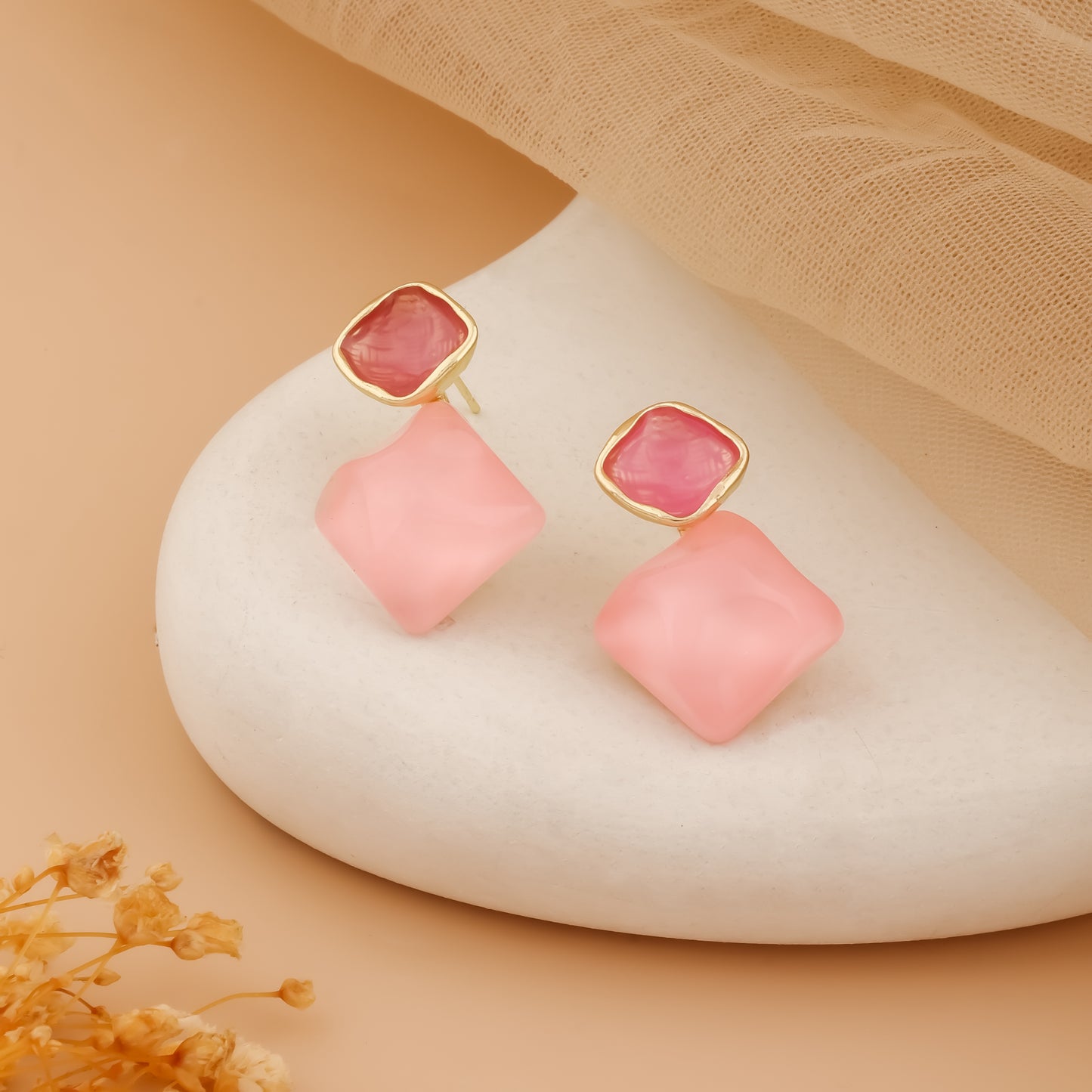 Zenvy – Bold Drop Earrings