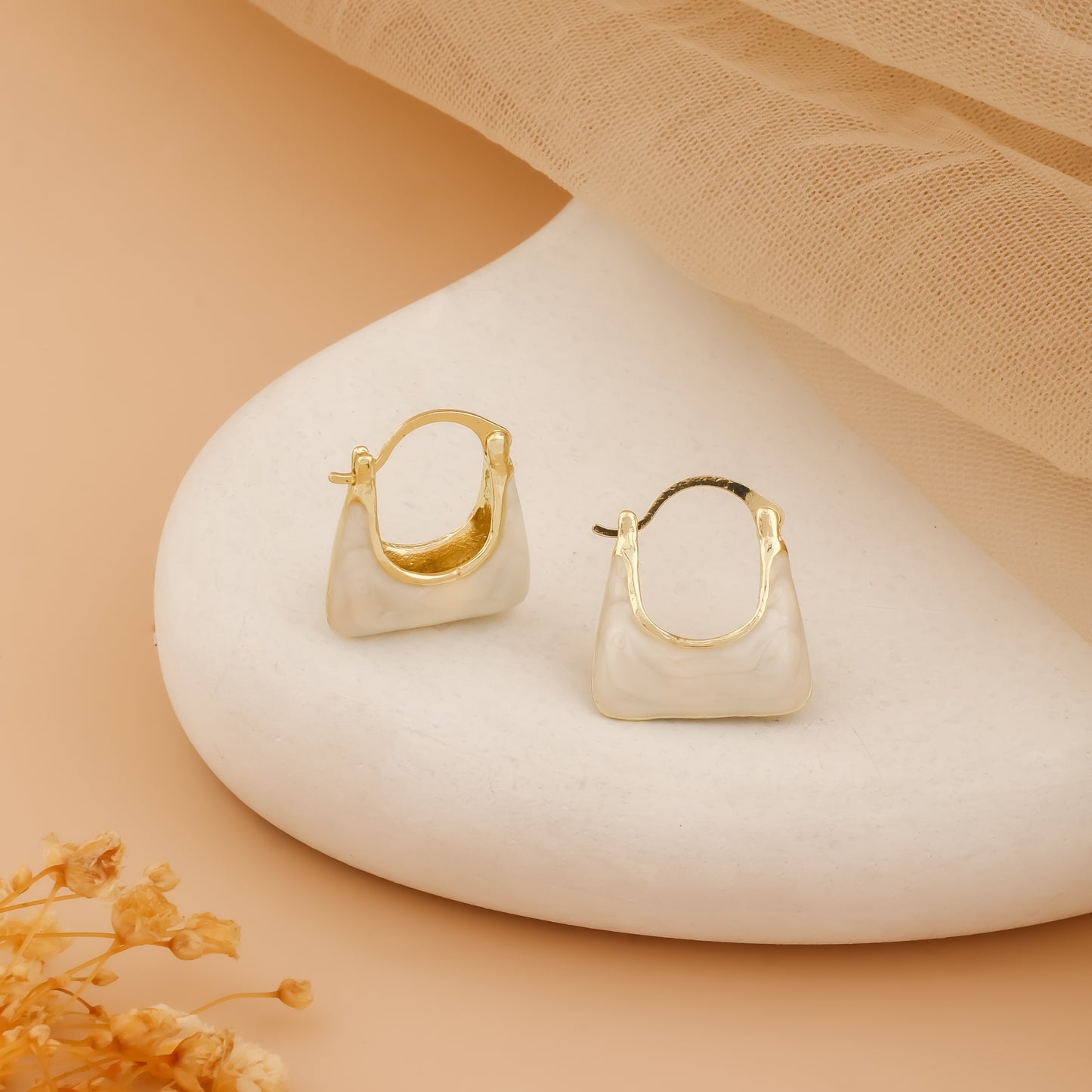 Pearlaire – Luxe Hoop Earrings
