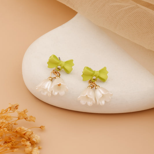 LumiLily – Floral Drop Earrings