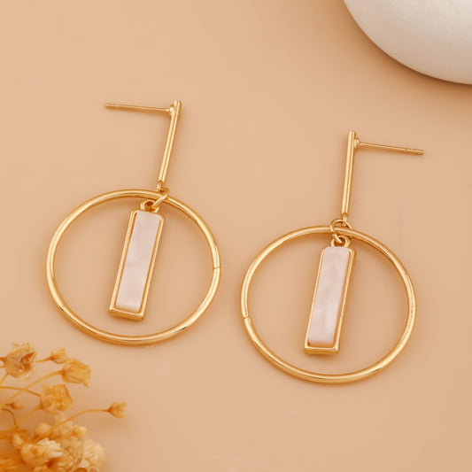 Mirae Loop – Acrylic Arc Earrings
