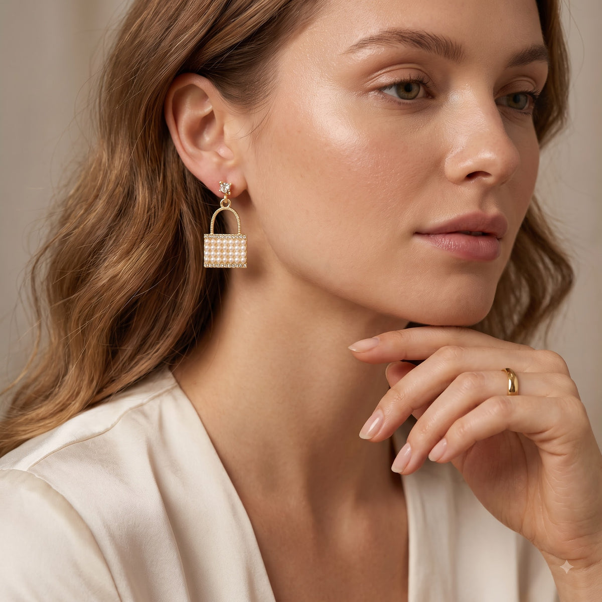 ChérieBag – Pearl Mini bag Earrings