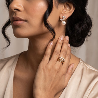 Celestia – Crystal Pearl Earrings