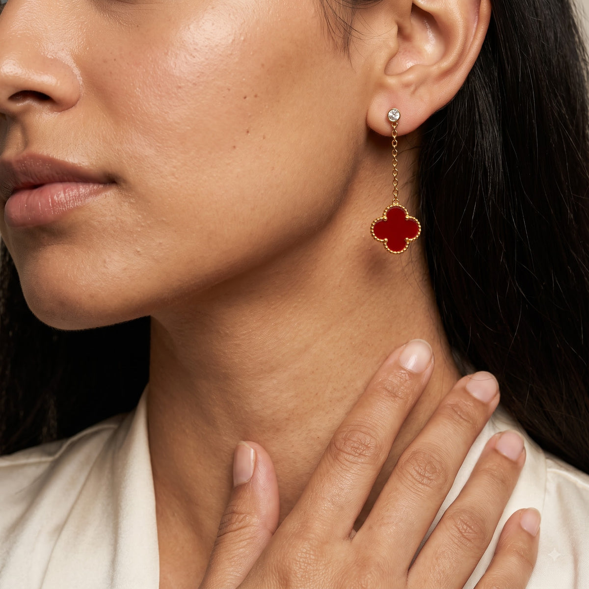 RougeBloom – Clover Drop Earrings