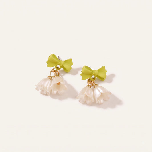 LumiLily – Floral Drop Earrings