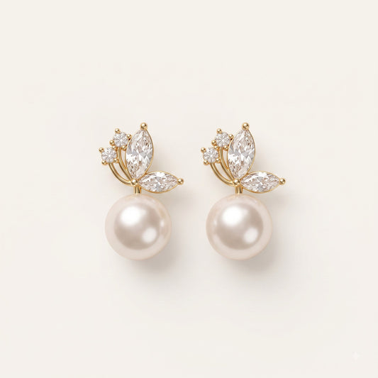 Celestia – Crystal Pearl Earrings