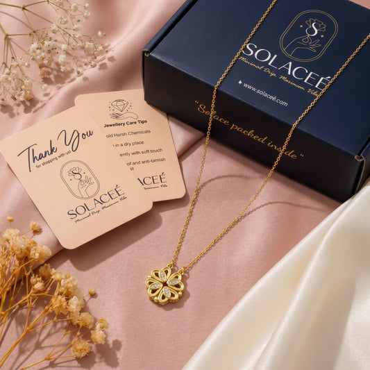 Lovelock’d – Magnetic Heart Necklace