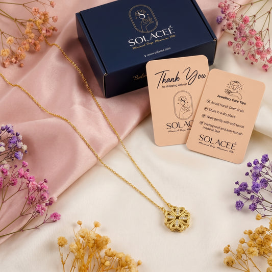 Lovelock’d – Magnetic Heart Necklace