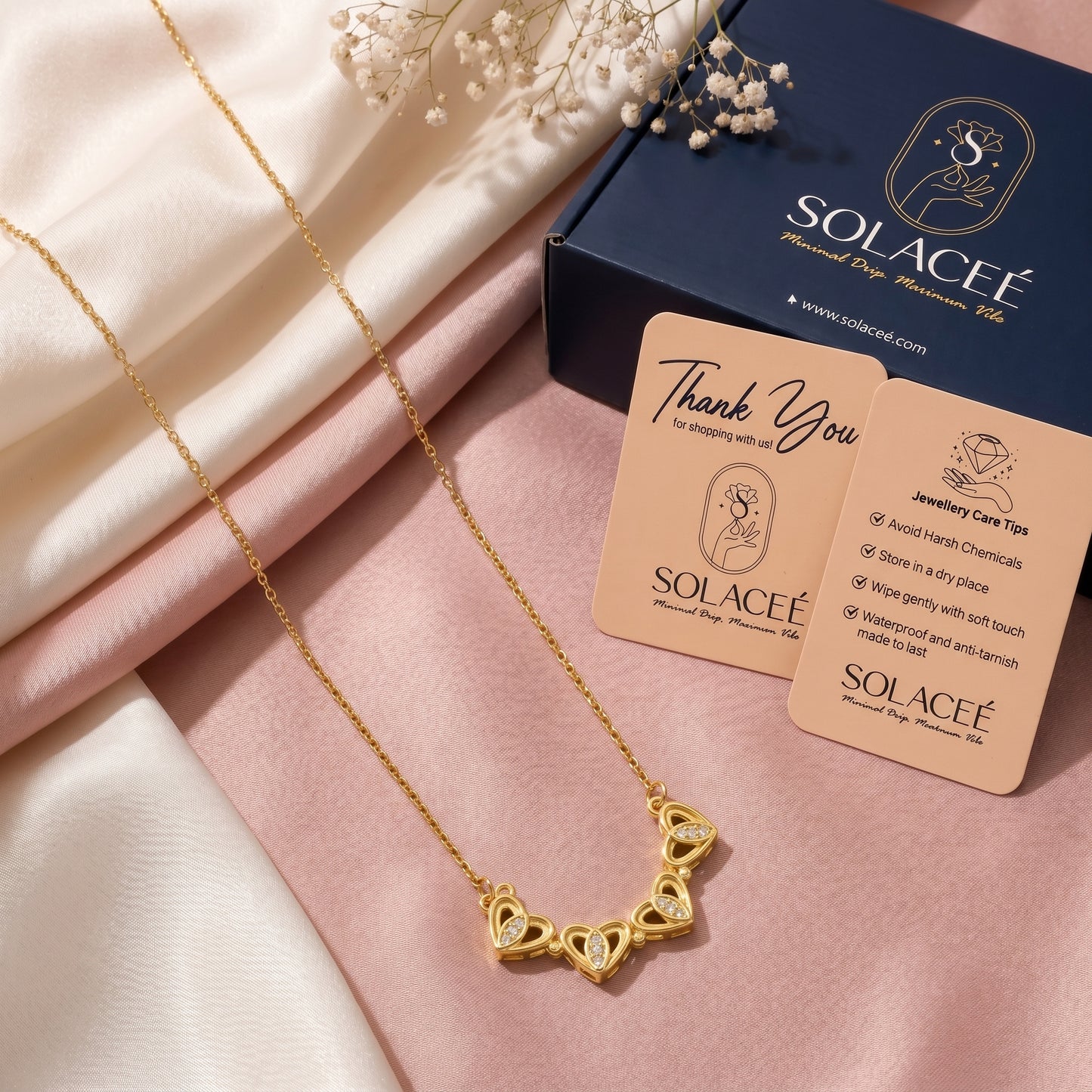 Lovelock’d – Magnetic Heart Necklace