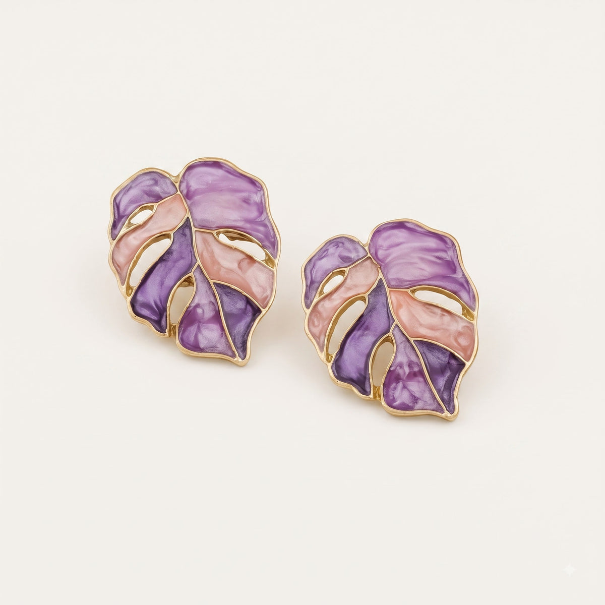 Everleaf – Enamel Stud Earrings