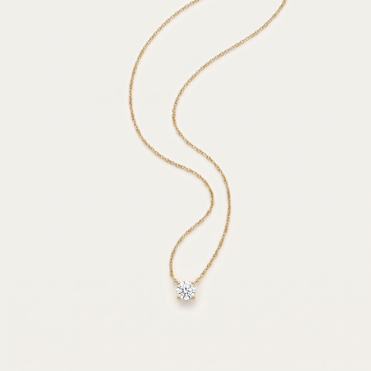 Bare Glow – Minimal Crystal Necklace