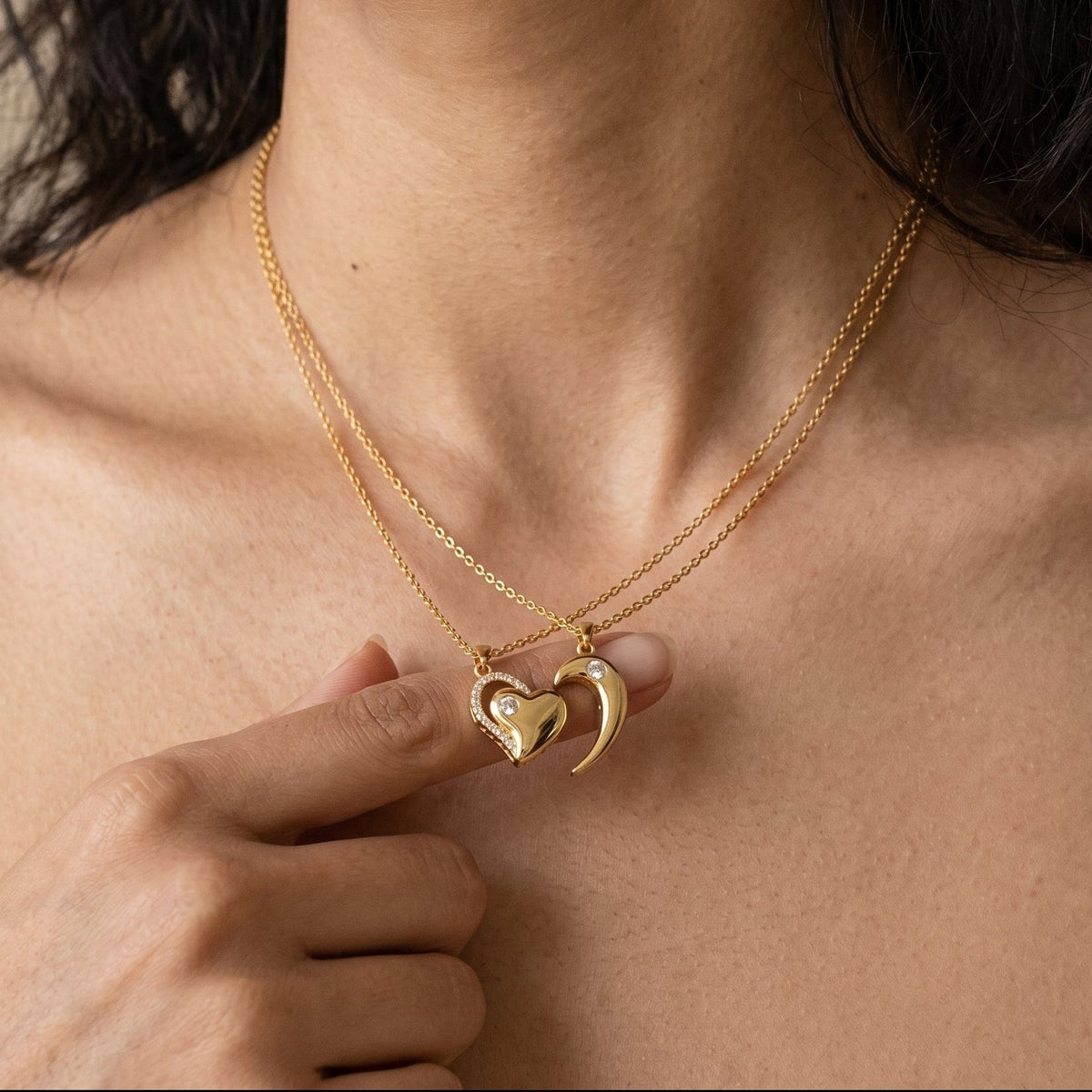 HeartSnap – Magnetic Couple Necklace