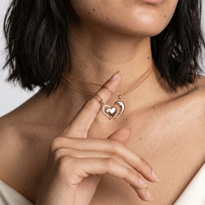 HeartSnap – Magnetic Couple Necklace