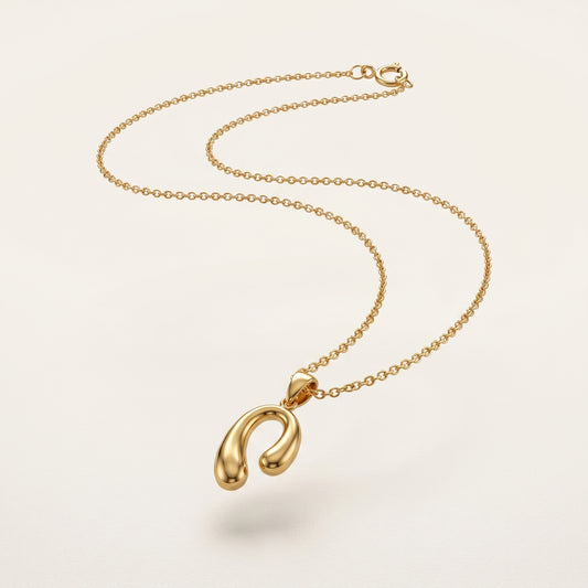 Golden Arc – Timeless Curve Necklace